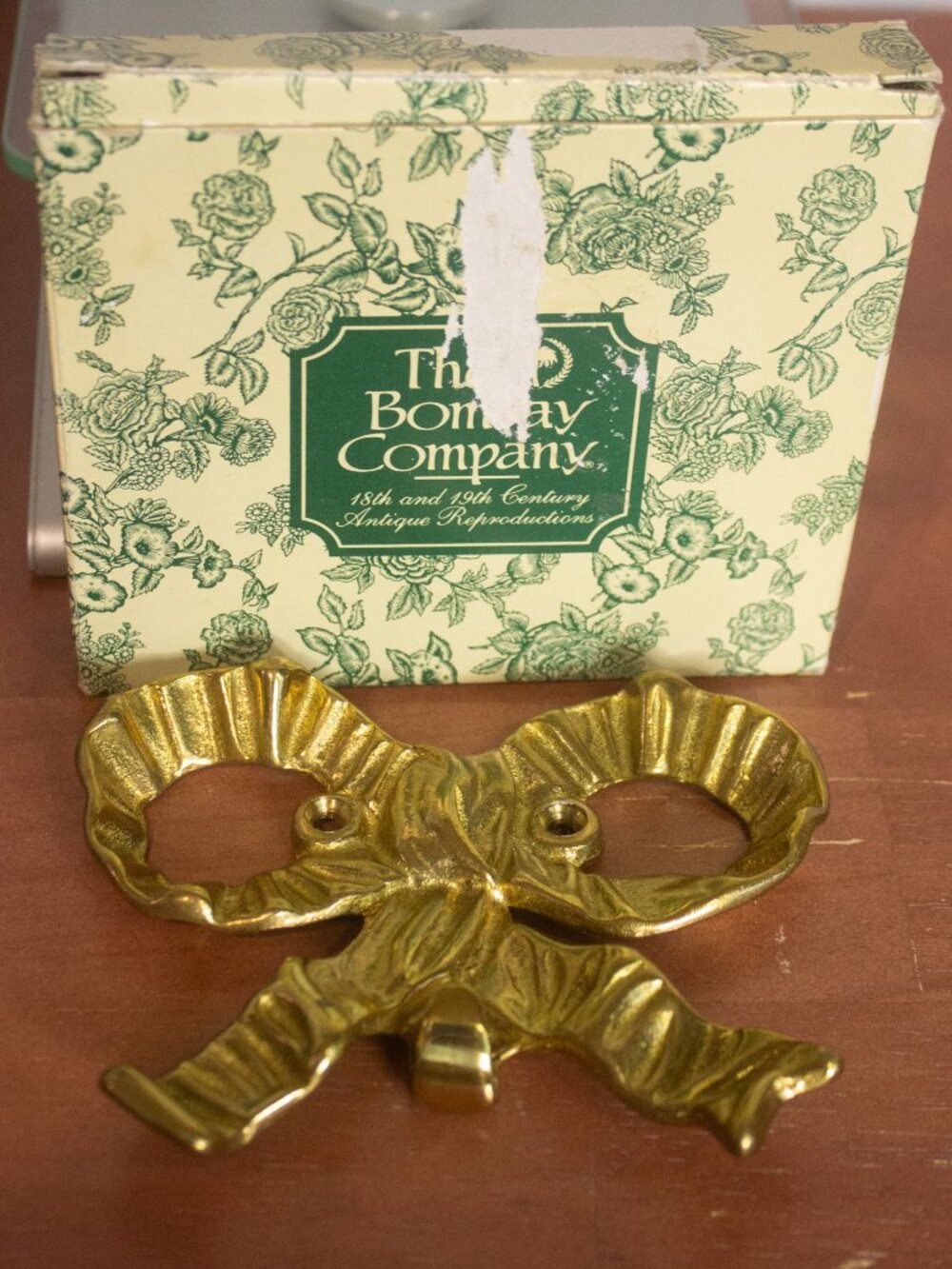 The Bombay Company Brass Bow wall Hook